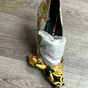 Versace gold and white classic heels
